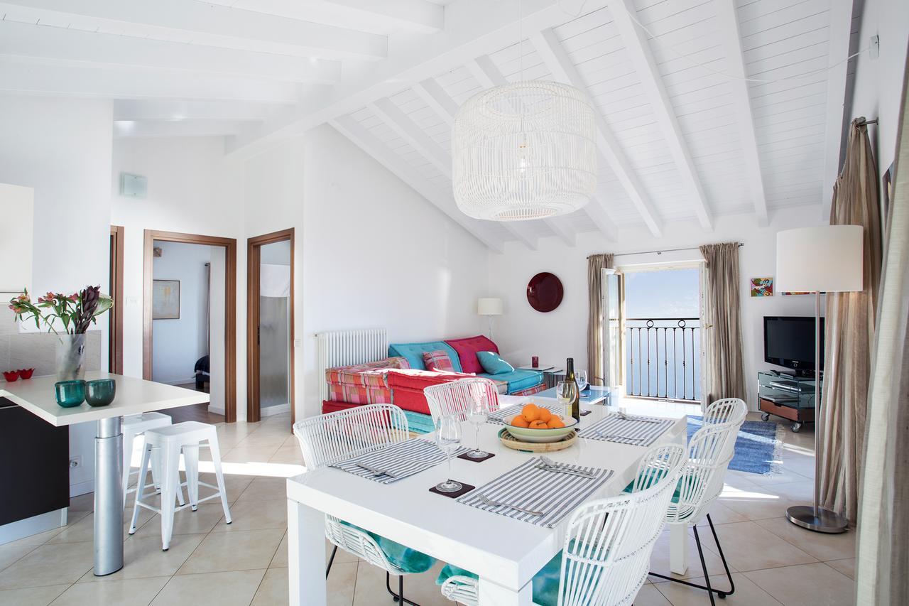 Belvedere Menaggio-4 Luxury Homes-By Italian Apartments Exterior photo